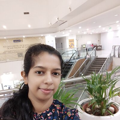 Portrait of Roshni Stephen